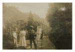 Unknown artist (early 20th century): Henry Scott Tuke painting at Rosehill gardens, photograph, 21 x 29.5 cms.