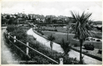 Unknown artist: Queen Mary Gardens, Falmouth, publisher: Valentine & Sons Ltd, postcard, 9 x 14 cms.